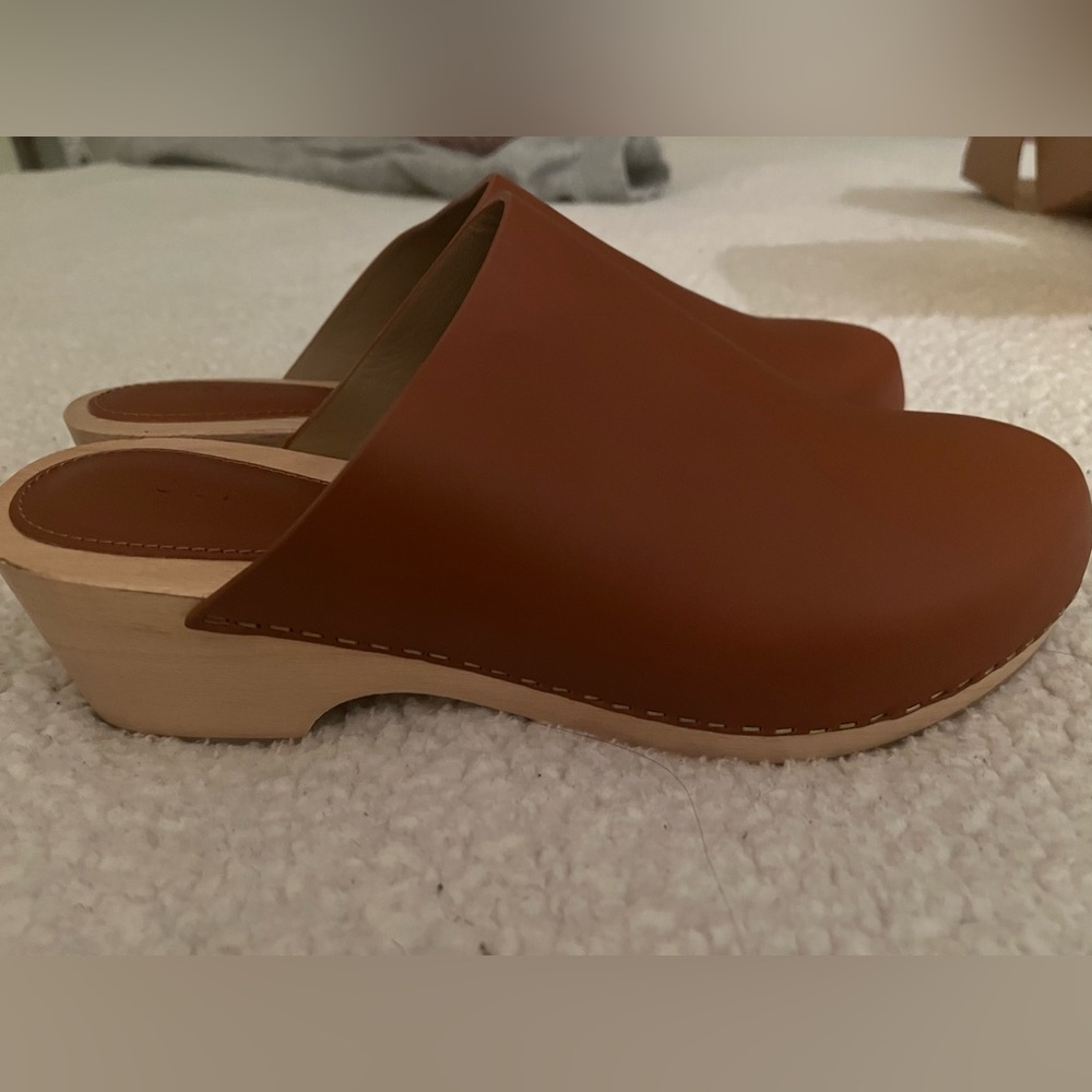 *NEW* DOEN anouk cognac brown clogs